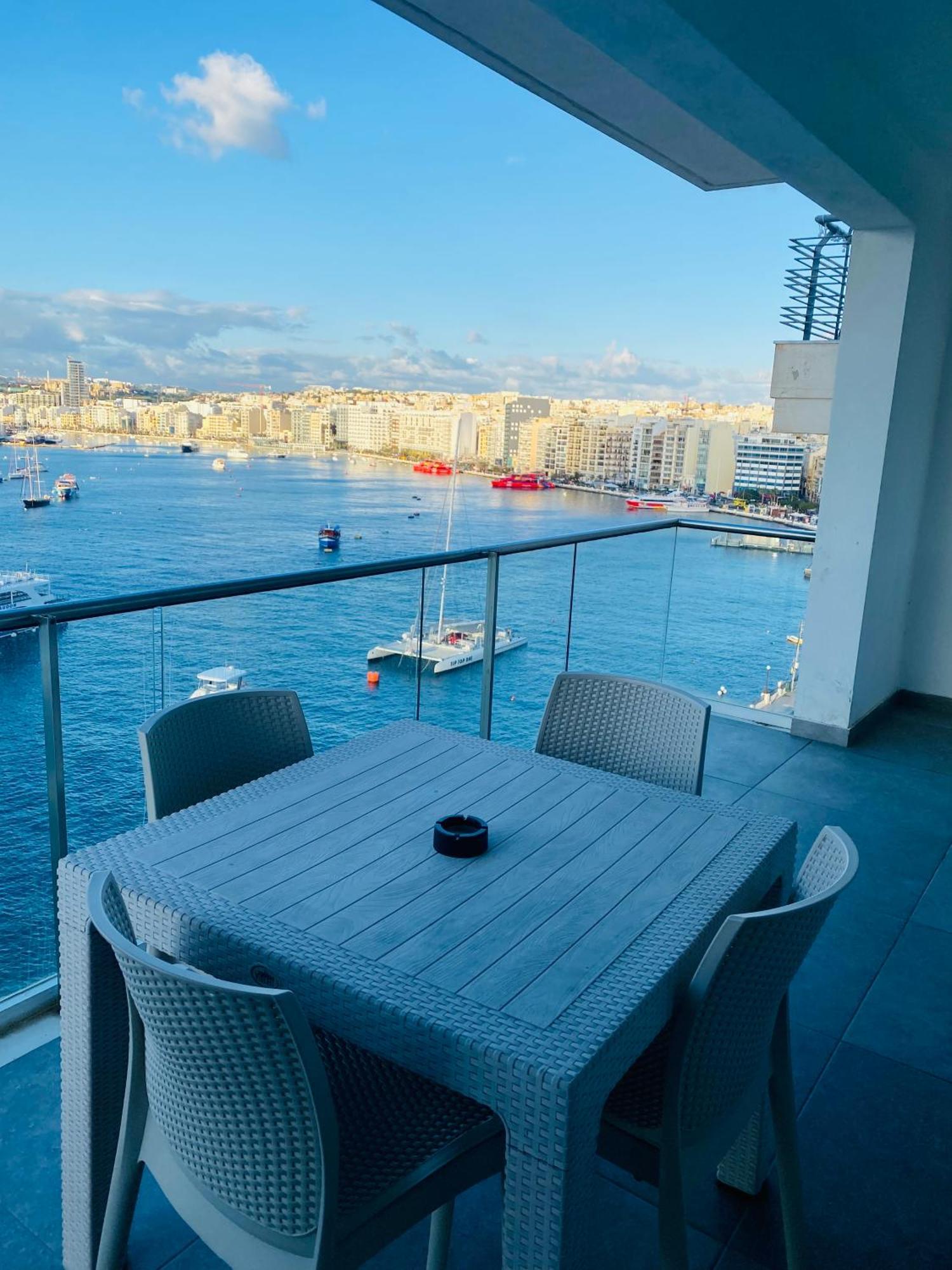 Sliema Seaview & Seafront- Apt 9, 49 Tigne Point Mansions Esterno foto