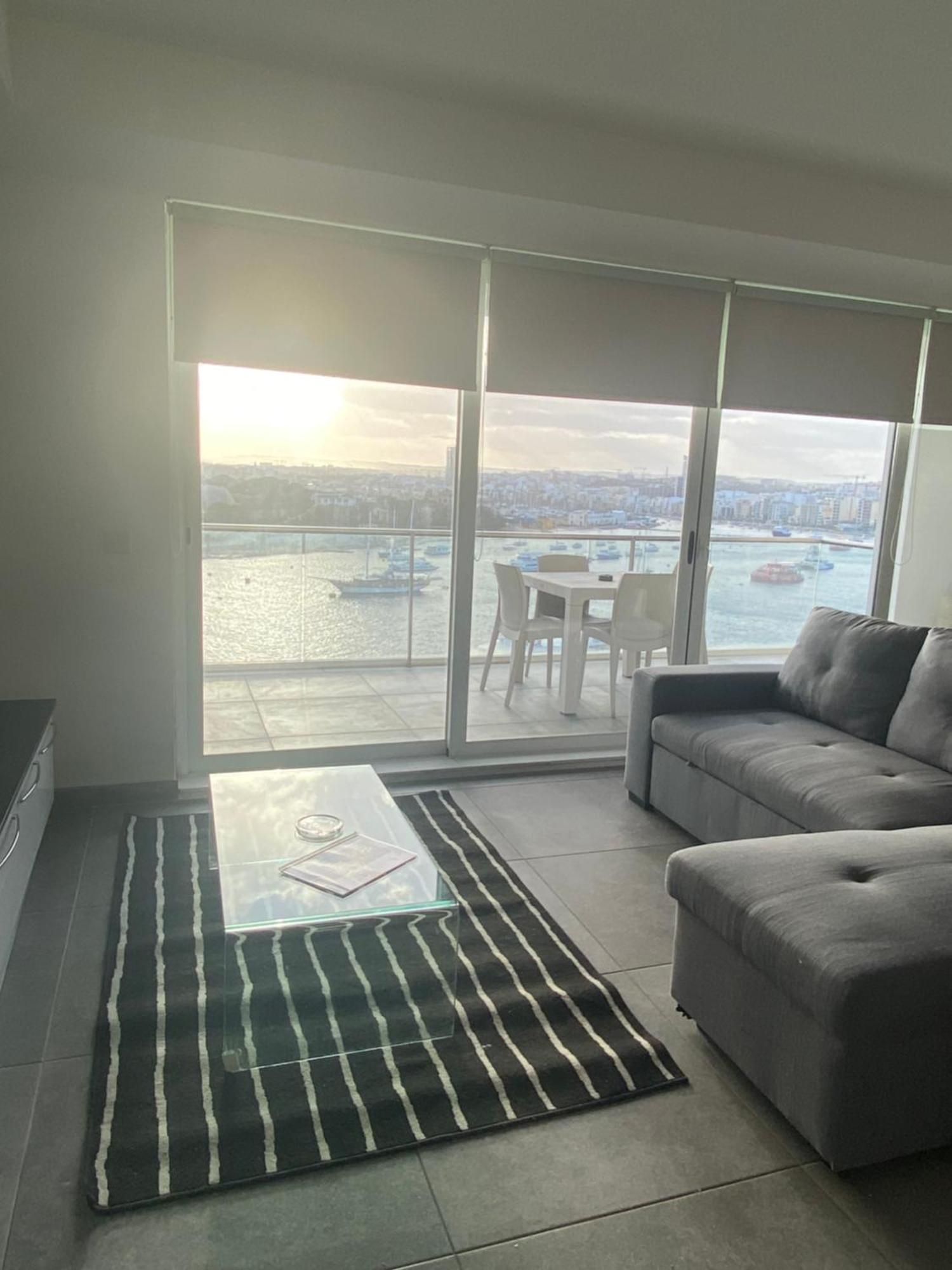 Sliema Seaview & Seafront- Apt 9, 49 Tigne Point Mansions Esterno foto