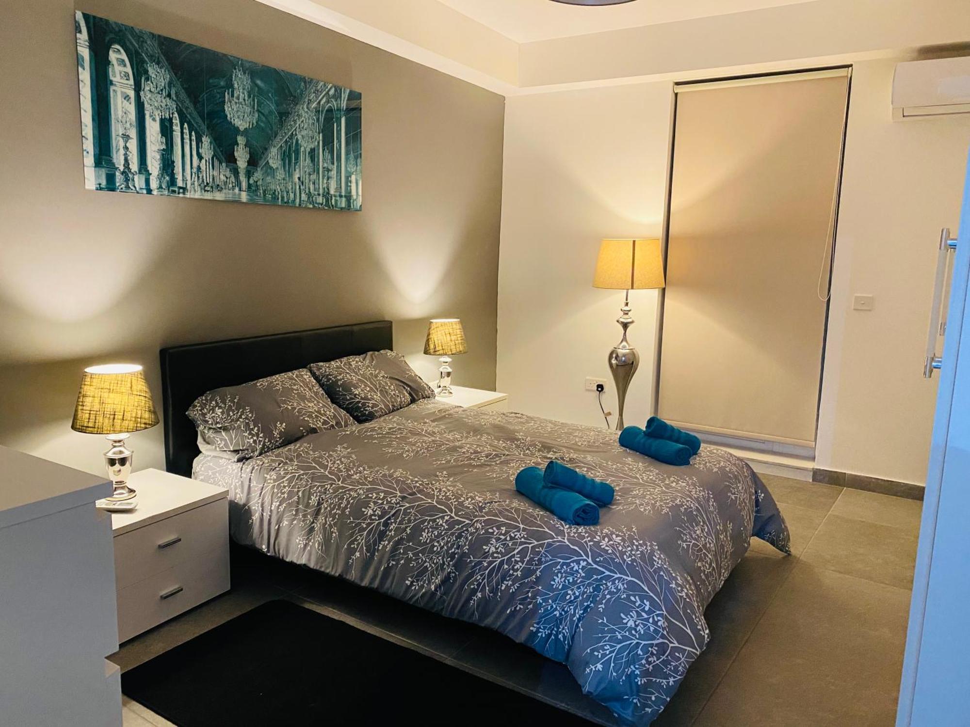 Sliema Seaview & Seafront- Apt 9, 49 Tigne Point Mansions Esterno foto